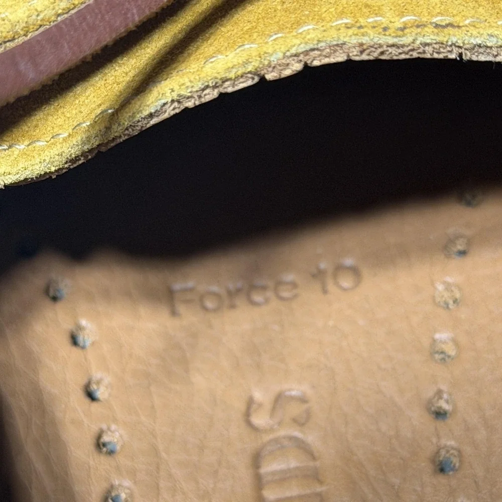 Allen Edmonds Shoes Mens Size 9 D Yellow Suede Boat Moc Toe Casual Forte 10